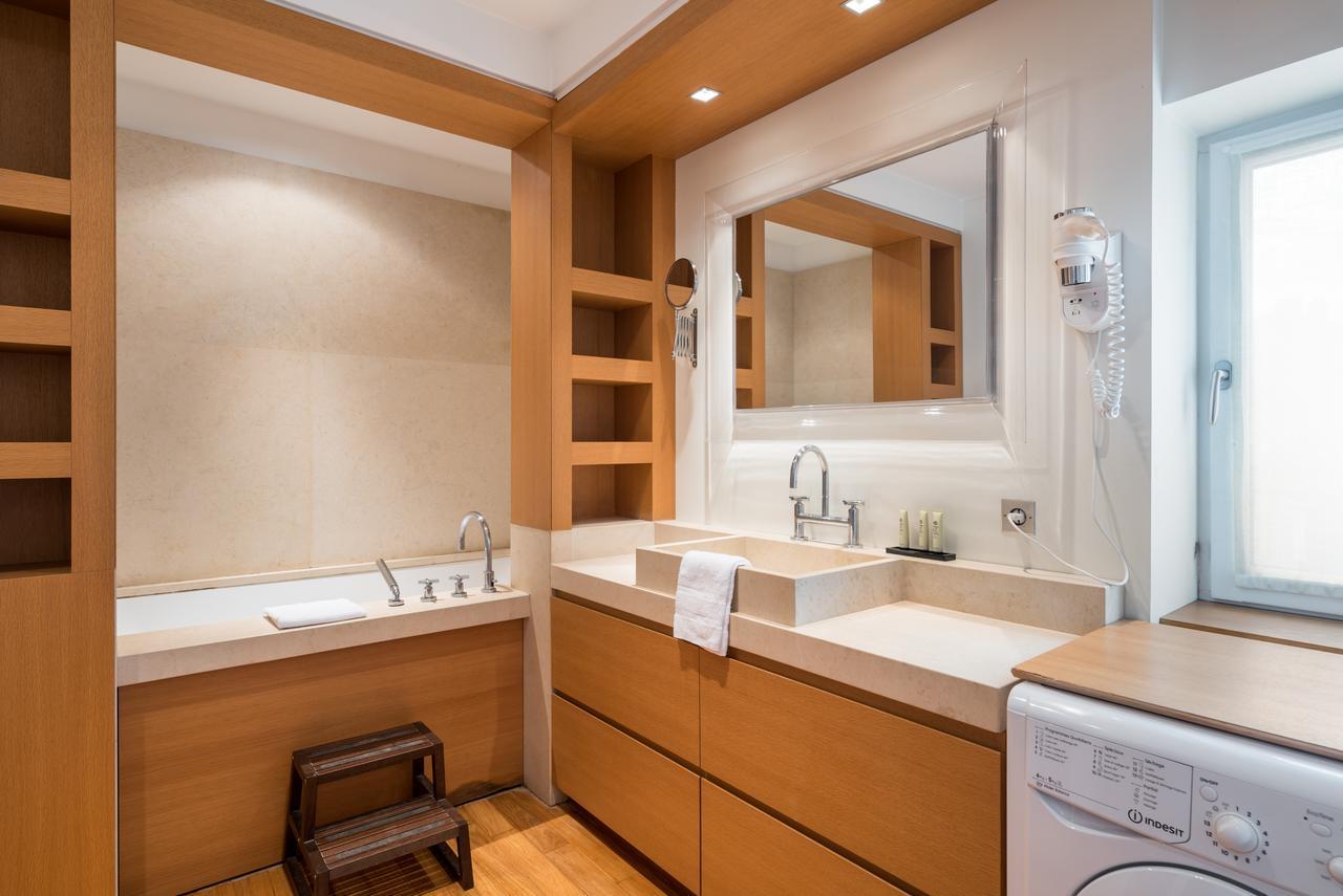 Honore - Suites Bellecour Лион Экстерьер фото
